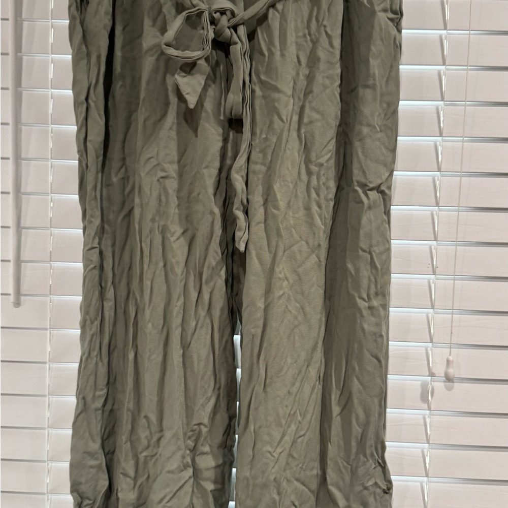 Forever 21 Sage Green Wide-Leg Pants – Size 1X